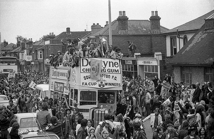 02-05-1976-saints-04