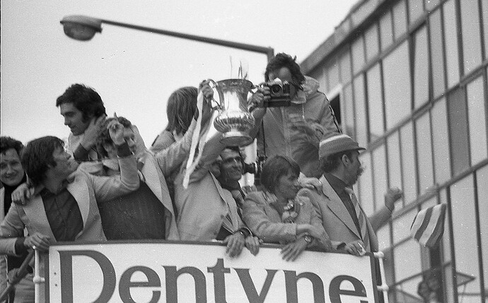 02-05-1976-saints-14