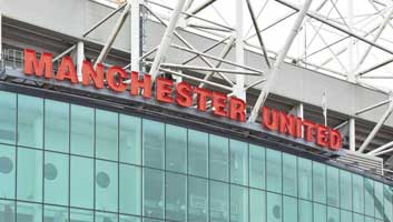 Post image for Suspicious package at Old Trafford identified as a ‘trophy’